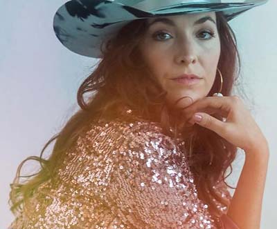 Lorena Leigh at The Commodore Hotel - Linden, Tennessee