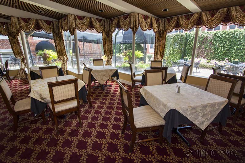 Guest House Restaurant - Natchez, Mississippi