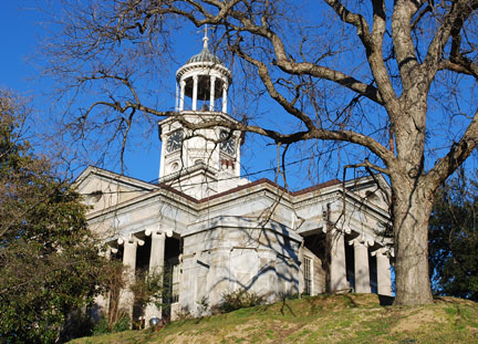 Old Courthouse Museum