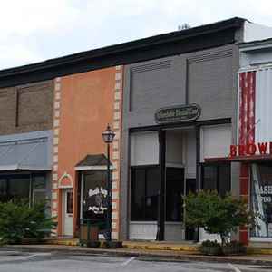 Downtown Hohenwald, Tennessee