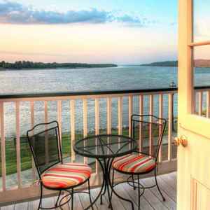 River Edge Suites - Natchez, Mississippi Vacation Rental